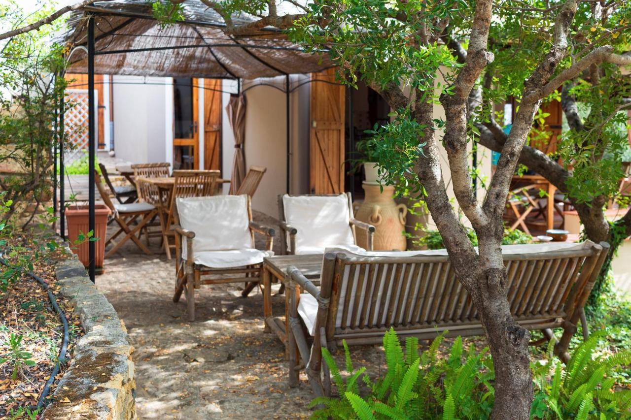 Sa Guardia De Ferricci Bed & Breakfast Соланас Екстериор снимка