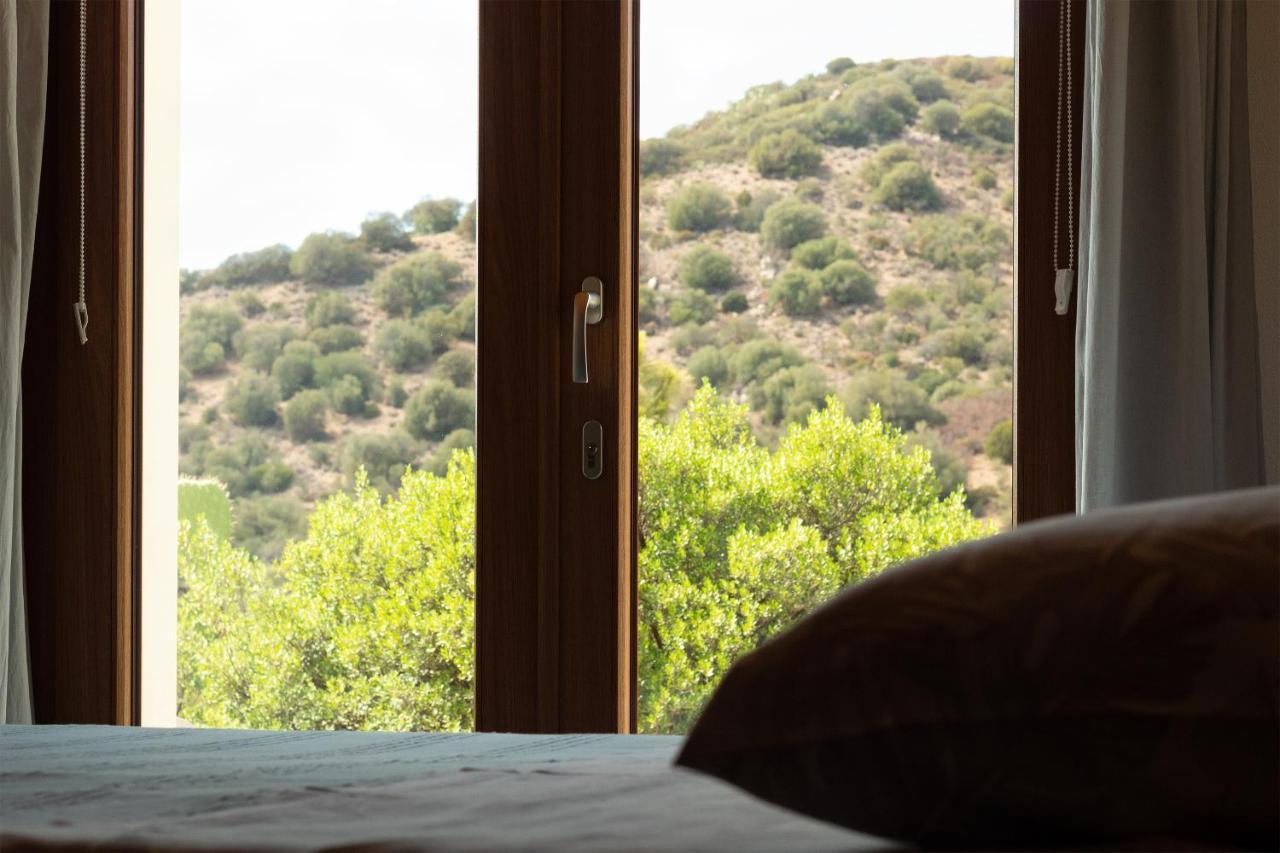 Sa Guardia De Ferricci Bed & Breakfast Соланас Екстериор снимка