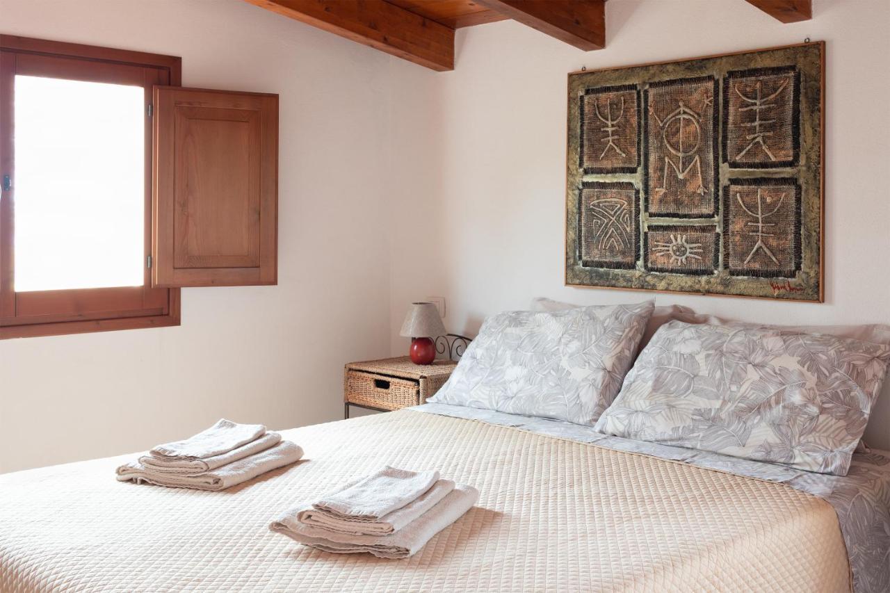 Sa Guardia De Ferricci Bed & Breakfast Соланас Екстериор снимка