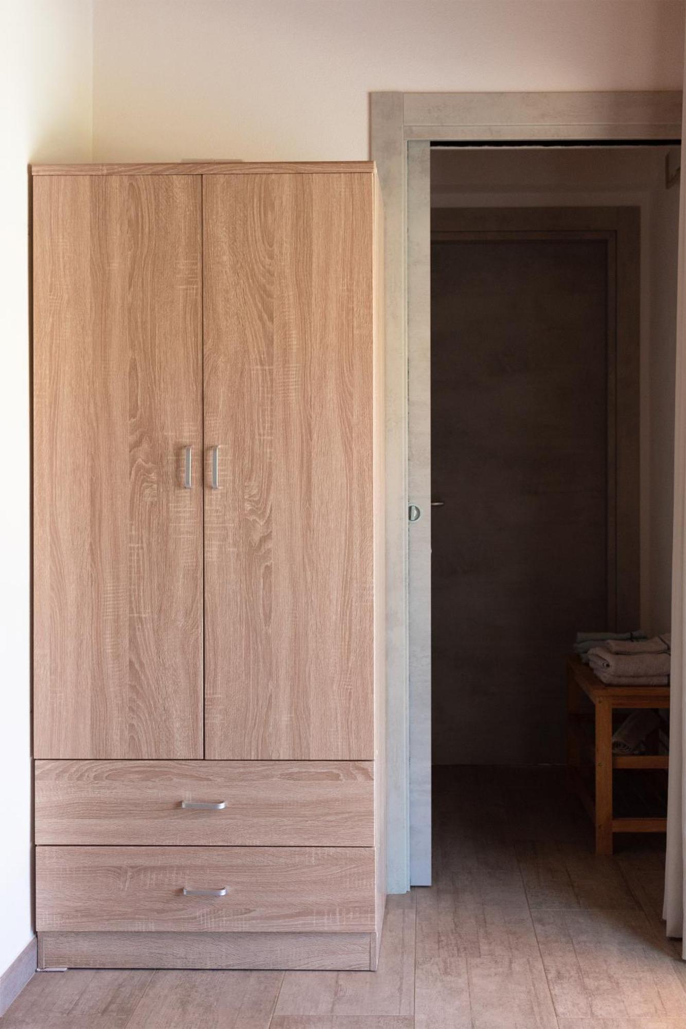 Sa Guardia De Ferricci Bed & Breakfast Соланас Екстериор снимка