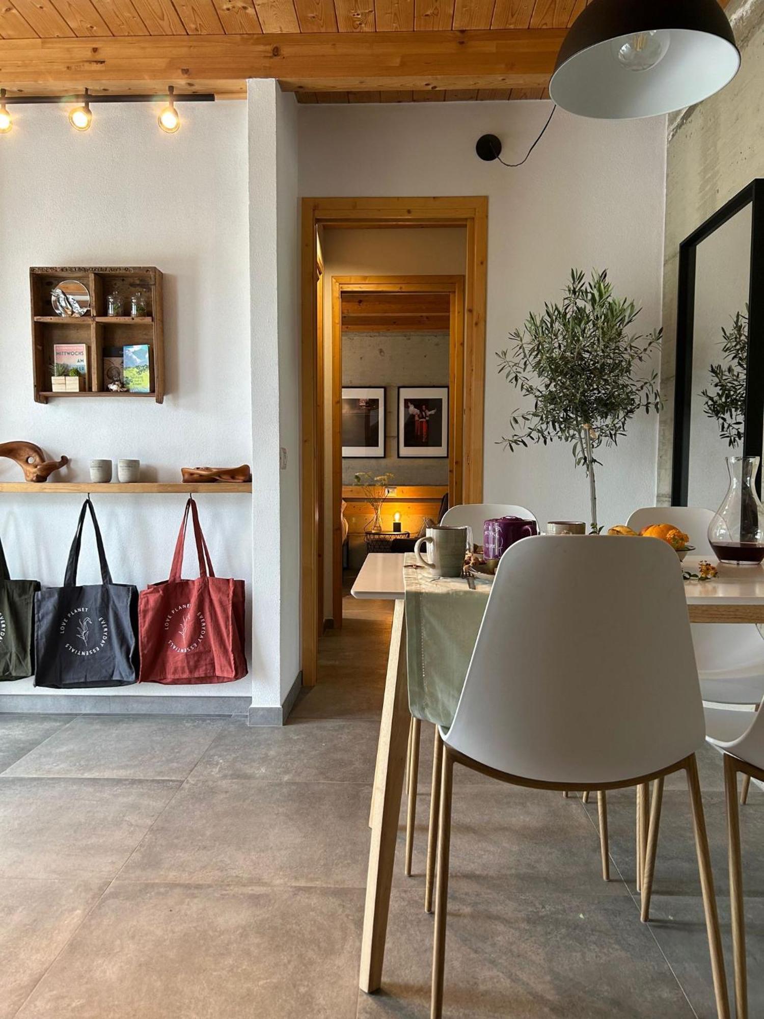 Sa Guardia De Ferricci Bed & Breakfast Соланас Екстериор снимка