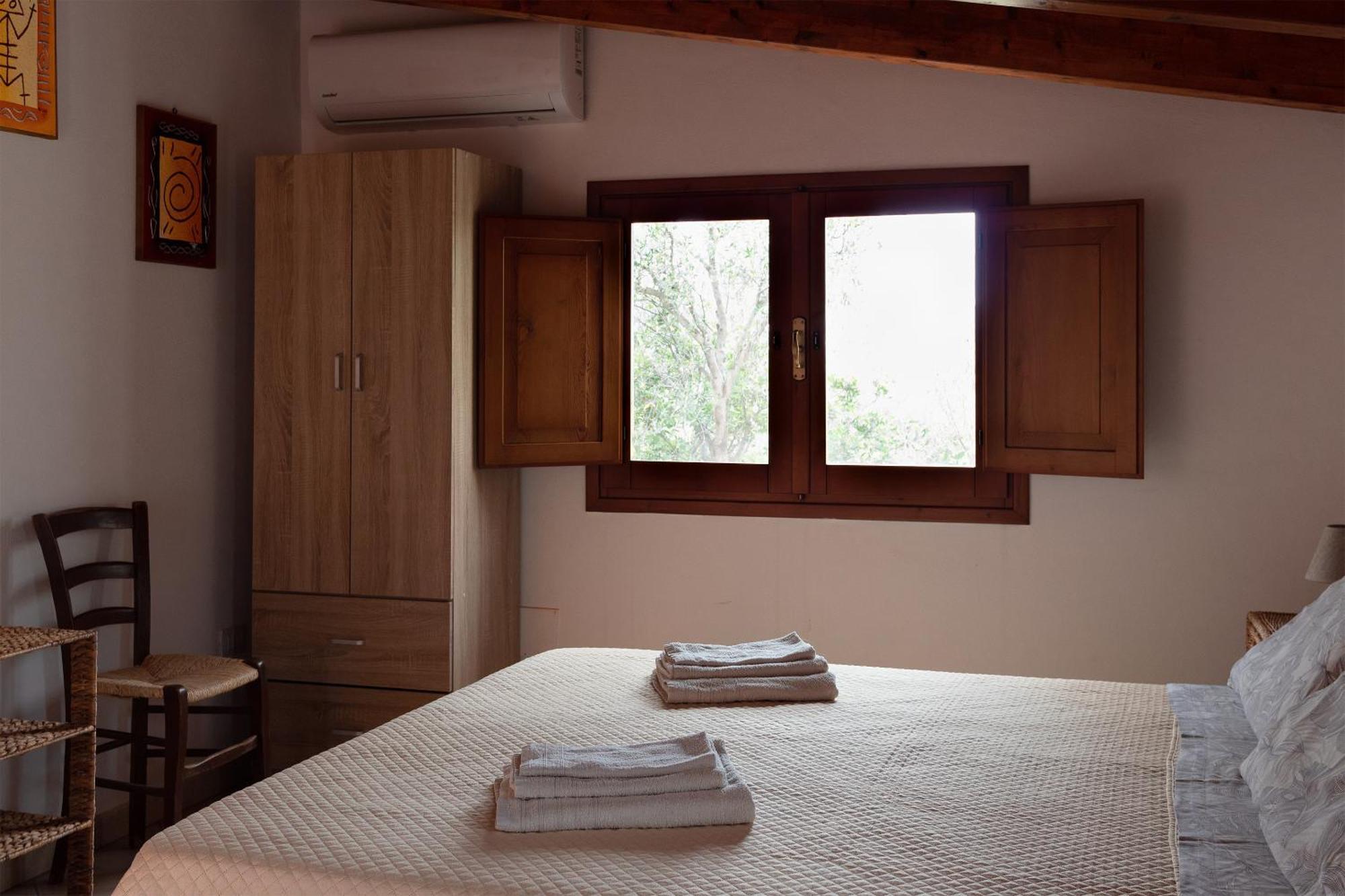 Sa Guardia De Ferricci Bed & Breakfast Соланас Екстериор снимка