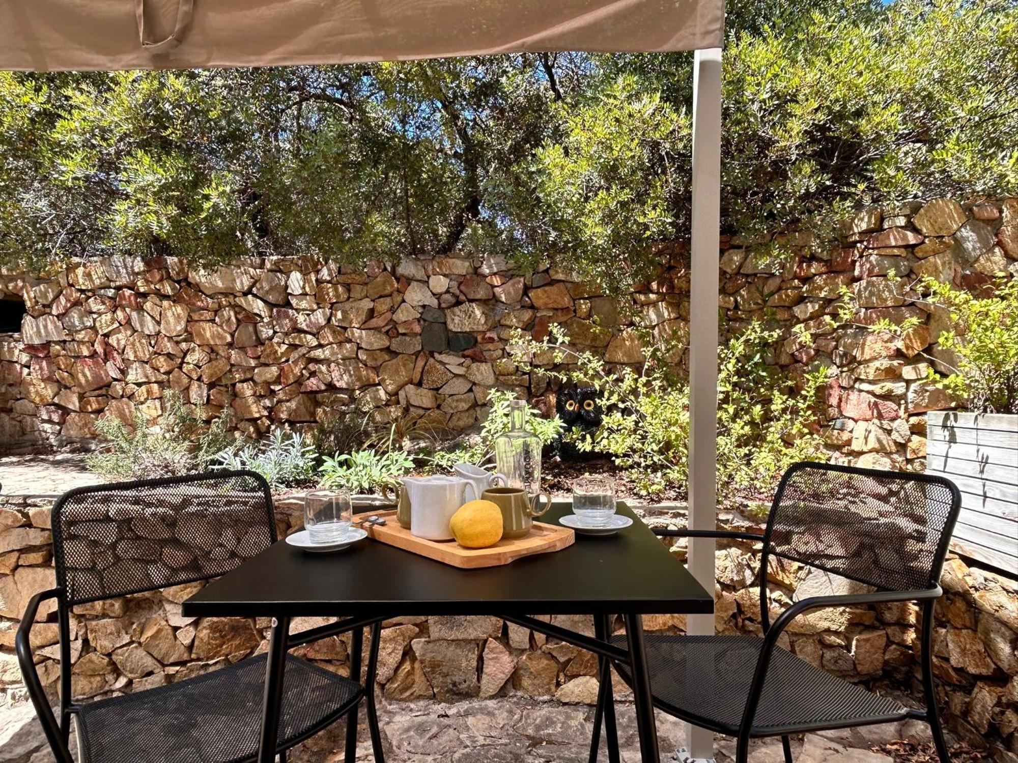 Sa Guardia De Ferricci Bed & Breakfast Соланас Екстериор снимка